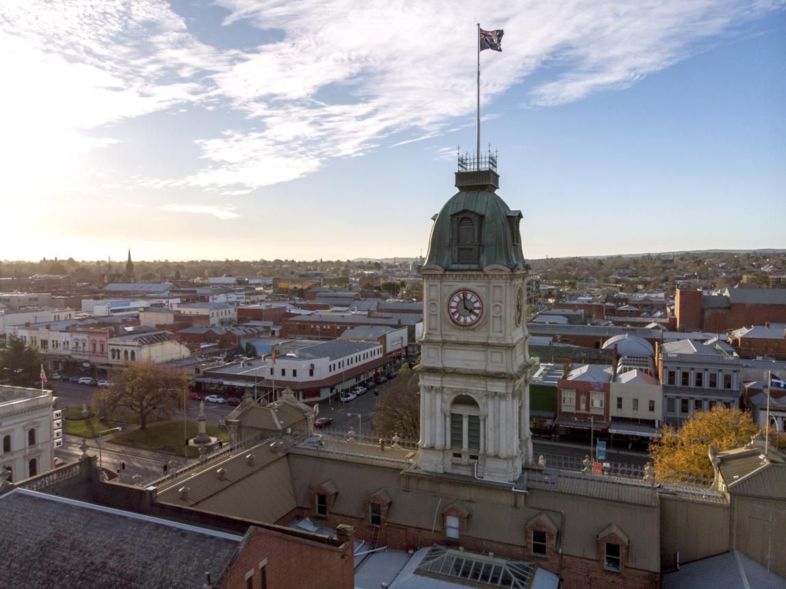 Ballarat Town Hall clock tower and city centre