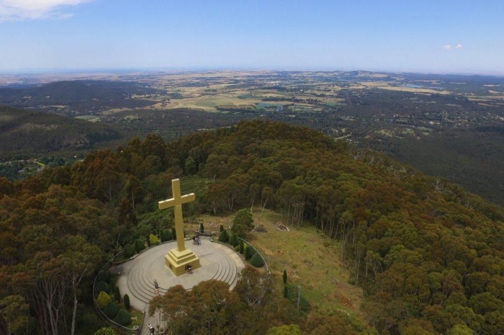 Memorial Cross on Mount Macedon overlooking the ranges