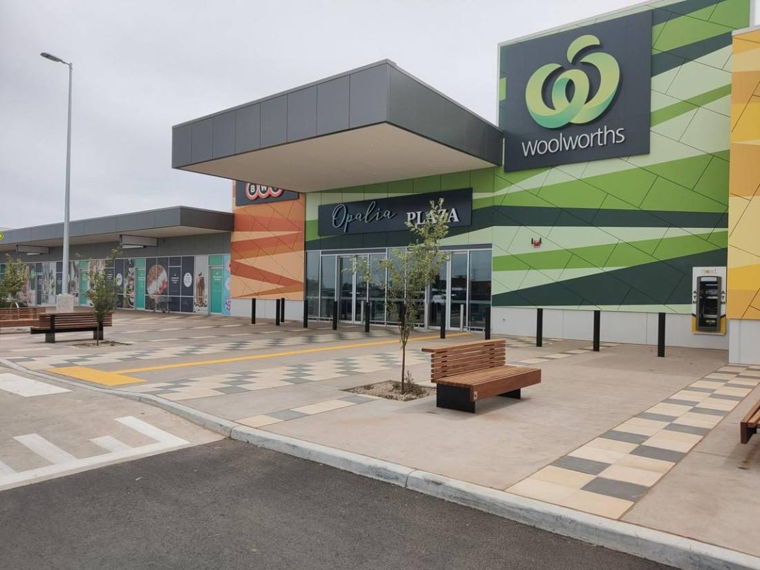 New homes and streetscape in Weir Views, Melton, Victoria